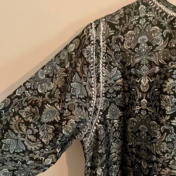 Sevya Handmade Silk Tunic Womens Size Small Black and Grey Embroidered Top - Picture 7 of 12